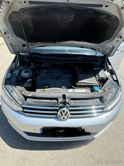 Volkswagen Touran IV 2.0 Tdi 110 KW HIGHLINE - 9