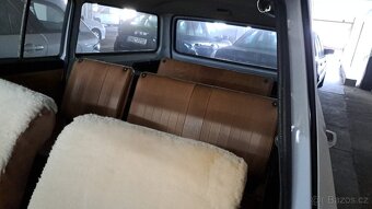 1976 Volha Kombi Gaz 24 7 míst - 9