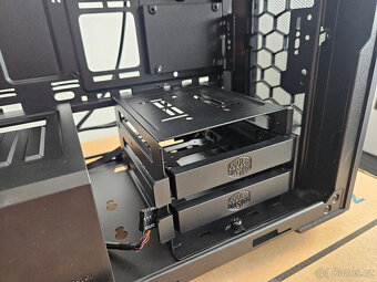 PC skříň Cooler Master MasterBox 5 ver.02 - 9