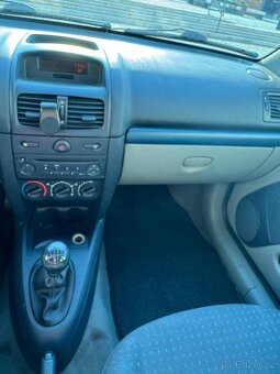 Clio 1.2 - 9