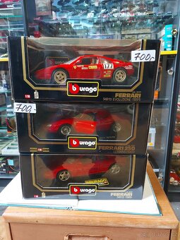 Modely Ferrari 1:18 - 9