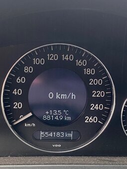 Mercedes Benz w211 E270 CDI spíše na díly či opravu - 9