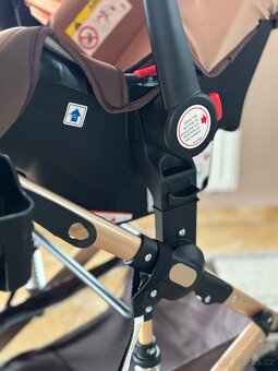 Yazoco kočárek - 9