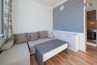 Pronájem bytu 1+kk, 19 m², Aš, ul. Dobrovského - 9