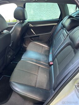 Peugeot 407 2.0HDI 100KW PANORAMA,TAŽNÝ,POLOKŮŽE - 9