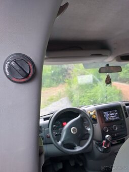 VW Crafter 2.5 TDI  Fitzel odtahovka - 9