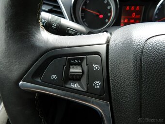 Opel Mokka 1.6 85 kW, 114 000 km, servisní kniha, 1. maj - 9