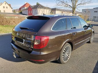 Superb 2fl 2.0tdi 4x4 L&K - 9