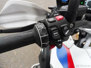 Prodám Bmw R 1250 GS rallye 1.maj. plná výbava.Odpoče - 9