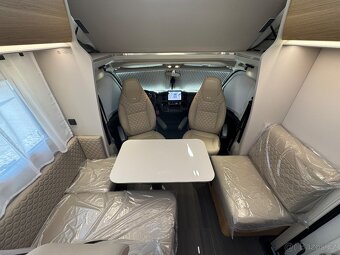 ADRIA CORAL XL 660 SL, TOP VÝBAVA, 180 PS, Alkovna - 9