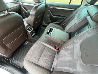 Škoda Octavia III Scout 2.0 TDi DSG - 9