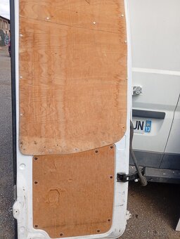 MERCEDES BENZ SPRINTER 906 ZADNÍ DVEŘE Z RV 2016 - 9