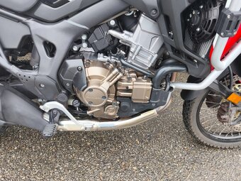 Honda CRF 1000 L Africa Twin DCT ABS (2016) nádherná, CZ dok - 9