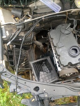 Škoda Superb - náhradní díly - 9