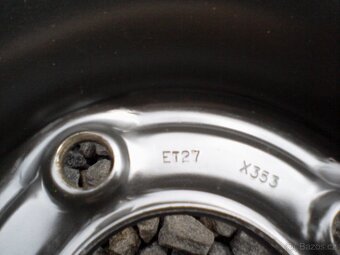 15 plechové disky Peugeot 206,307,1007,Citroen C2,C3,C4 - 9