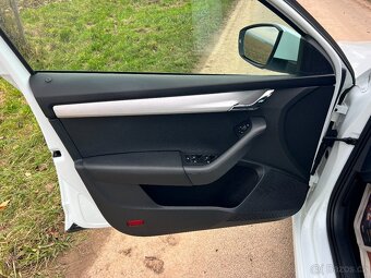 ► ŠKODA OCTAVIA III 1.0 TSI 85KW DRIVE FULL LED-NAVI-TAŽNÉ - 9