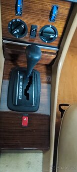 Mercedes-Benz 107  SL 280 - 9