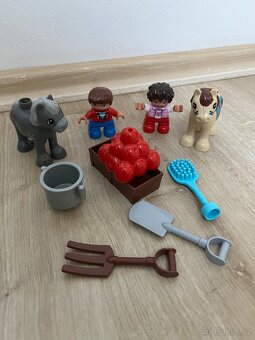 LEGO Duplo 10868 Stáje pro poníka. - 9