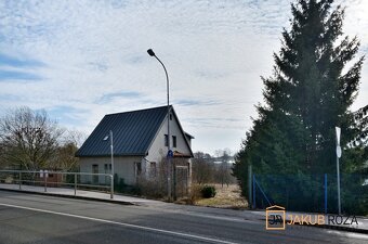 Prodej komerčního pozemku 2552 m² - 9
