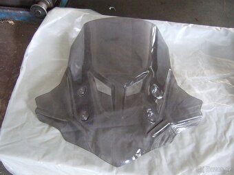 Honda Hornet 750 - 9