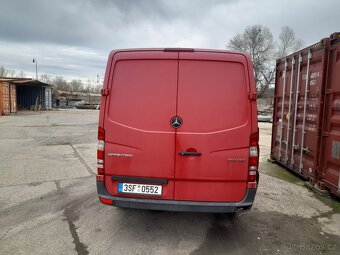 Mercedes benz sprinter 210 cdi - 9