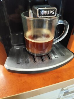 Prodám automatický kávovar Krups EA81 - 9