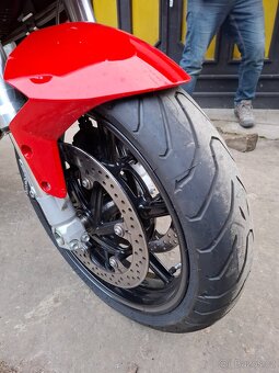 Ducati Multistrada 1100 - 9