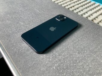 Prodám výjimečný stav iPhone 13 128gb - 9
