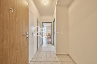 Prodej bytu o dispozici 2+1 s využitím společné zahrady a pa - 9