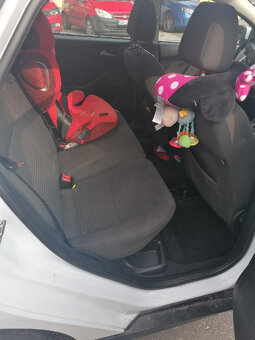 FOCUS KOMBI 1,5 TDCi DURATORQ - 9