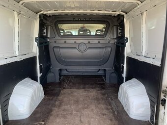 PEUGEOT BOXER 6míst , klima , TZ 2,5t /6715/ - 9