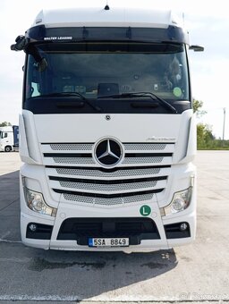 Actros - 9