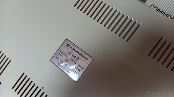 Commodore C64 C - 9