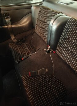Porsche 911 Carrera 3.2 z roku 1986 - 9