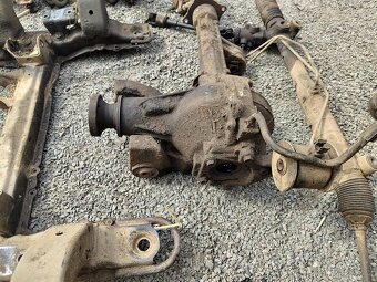 Díly podvozku Grand Vitara II - 1.9DDIS 95kw - 9