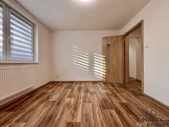 Prodej chaty 4+kk 133 m2, pozemek 728 m2, k celoročnímu bydl - 9