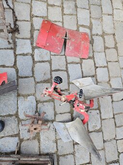 Zahradní traktůrek TERRA VARI - 9