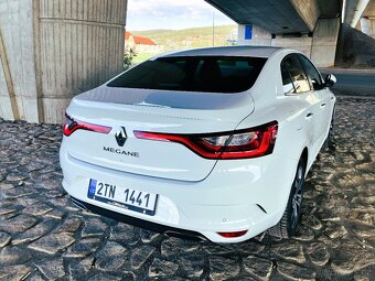 Renault Megane 140 EDC - 9