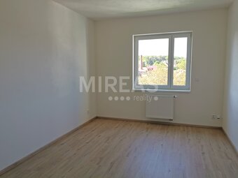 Lysá nad Labem, pronájem bytu 3+kk 81 m2, s terasou, garáží  - 9