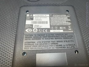 Monitor LG Flatron IPS224 22 palců s vadou - 9