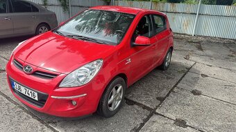 HYUNDAI I20 LPG 1,4 73 KW,ROK 2009,NAJ 168 TKM,PLNĚ POJÍZDNÉ - 9