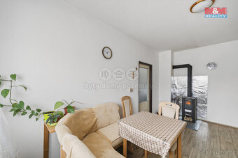 Prodej bytu 1+1, 44 m², Hronov, ul. Husova - 9