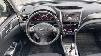 Subaru Forester 2.0 benzín - 9