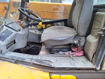 JCB 520-50 4X4 - 9