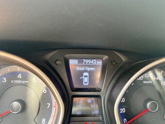 Hyundai i30 kombi 1.6gdi 99kw - 9
