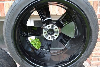 5x112 R20 Celoroční sada Originál Audi A6 C8 + 255/40 R20 - 9