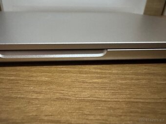 Prodám MacBook Air M3 13.6” 8/256 2024 - 9