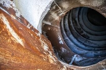 Iveco Trakker 400 - 8x4-Mix–kapacita 7m³+Transportní rameno - 9