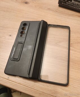 Samsung Galaxy Z Fold4 - 9