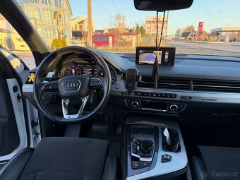 Audi Q7 S-line - 9